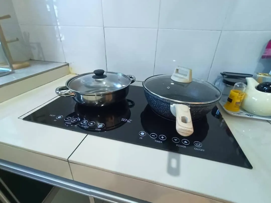 Mount Austin La Garden 12 Pax 4Bedroom 4Bathroom Johor Bahru 0*,  Malezya